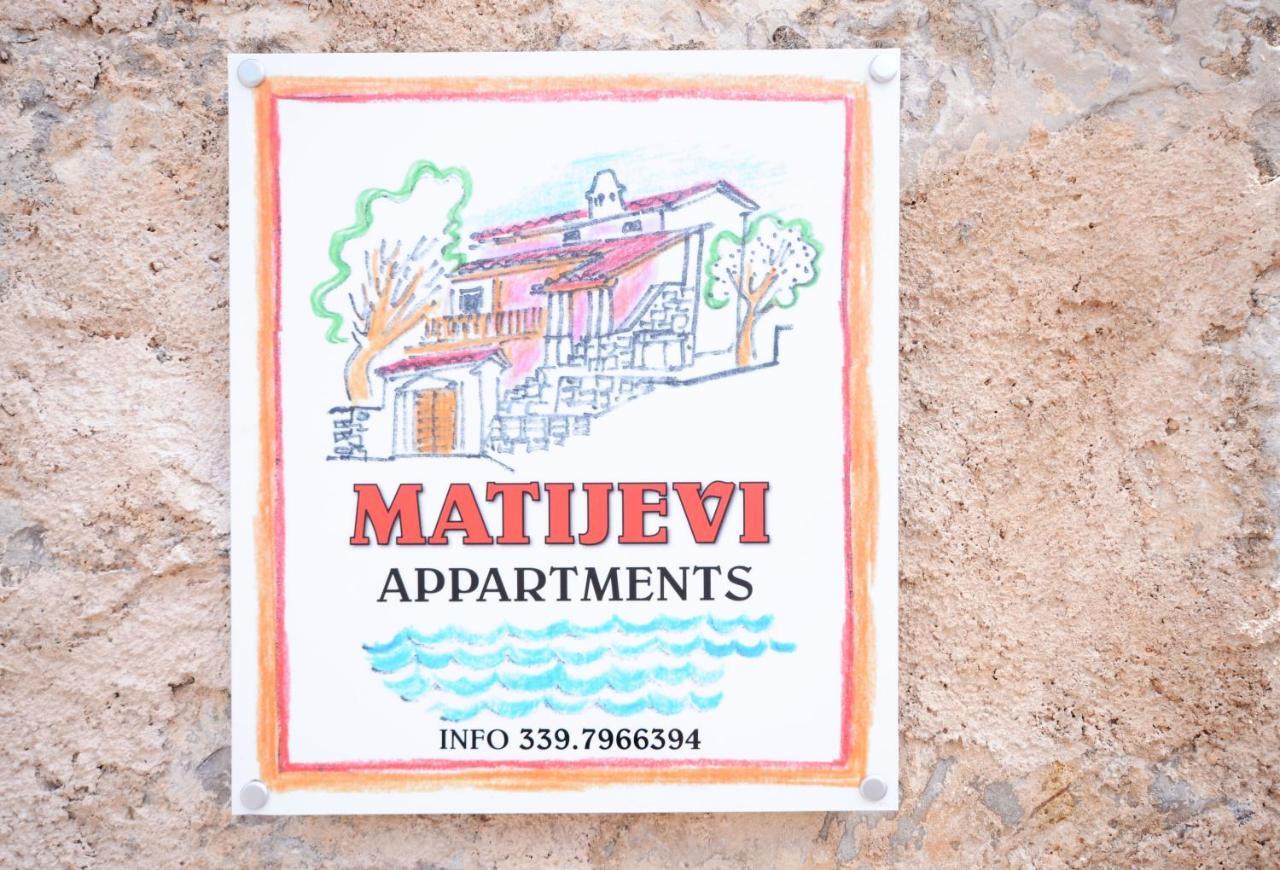 Matijevi Apartments Sistiana Exteriér fotografie